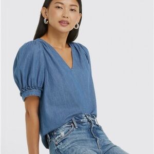 Draper James Heidi V-Neck Chambray Top size Small